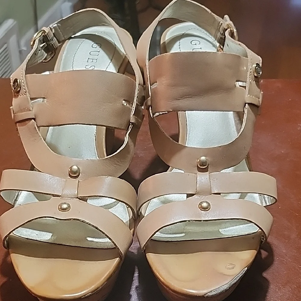 Guess Tan Wedge Sandals Women's Size 11 Strappy Ankle Strap Medium Heel